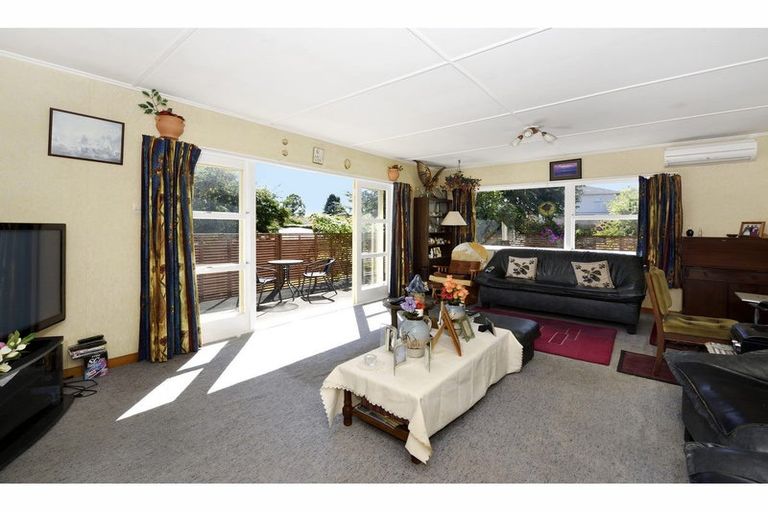 Photo of property in 2 Kingsley Place, Richmond, 7020