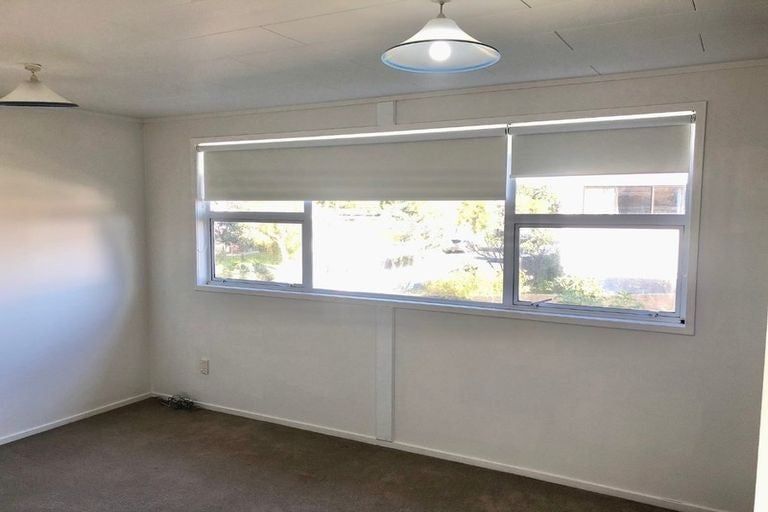 Photo of property in 20 Clovelly Road, Bucklands Beach, Auckland, 2012