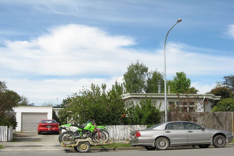 Photo of property in 37 Rata Street, Rangiora, 7400