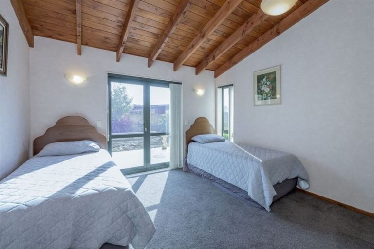 Photo of property in 11 Claremont Rise, Levin, 5510