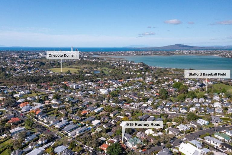Photo of property in 4/19 Rodney Road, Northcote Point, Auckland, 0627