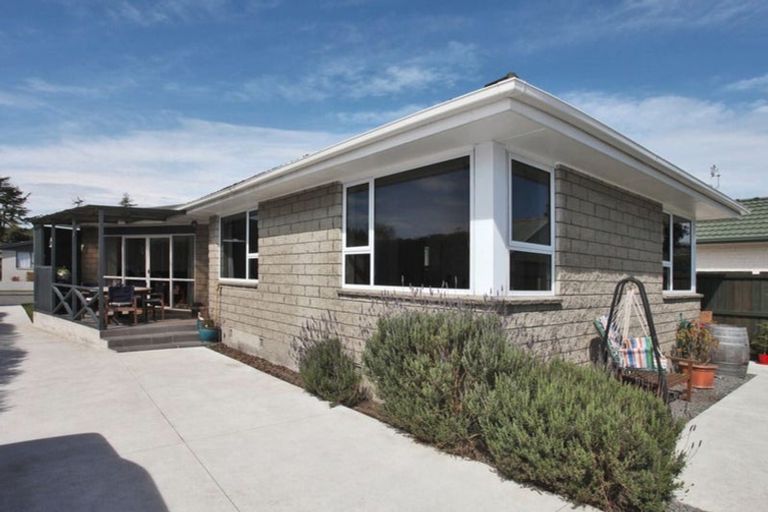 Photo of property in 13 Ruakaka Street, Hornby, Christchurch, 8042