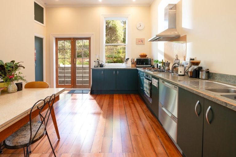 Photo of property in 62 Wright Street, Mount Cook, Wellington, 6021