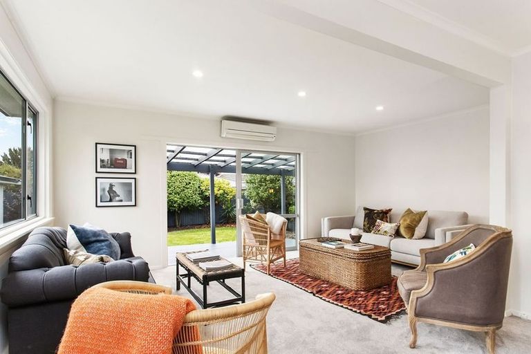 Photo of property in 42 Croziers Road, St Albans, Christchurch, 8052