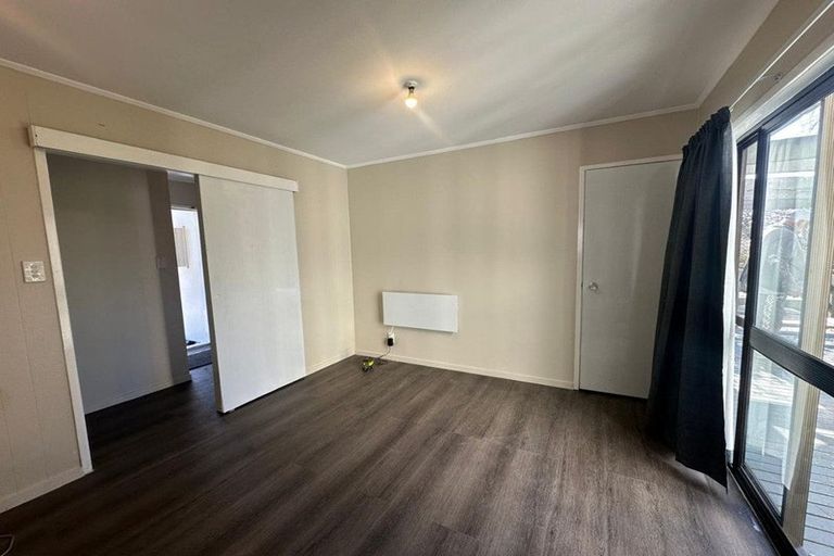 Photo of property in 11 Muirfield Street, Wattle Downs, Auckland, 2103