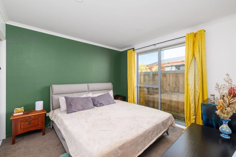 Photo of property in 27 George Square West, Wigram, Christchurch, 8025