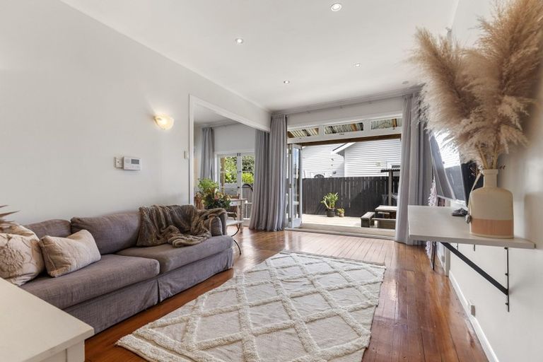 Photo of property in 1/39 Halsey Road, Manurewa, Auckland, 2102