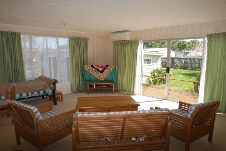 Photo of property in 43 Manawa Avenue, Raumati Beach, Paraparaumu, 5032