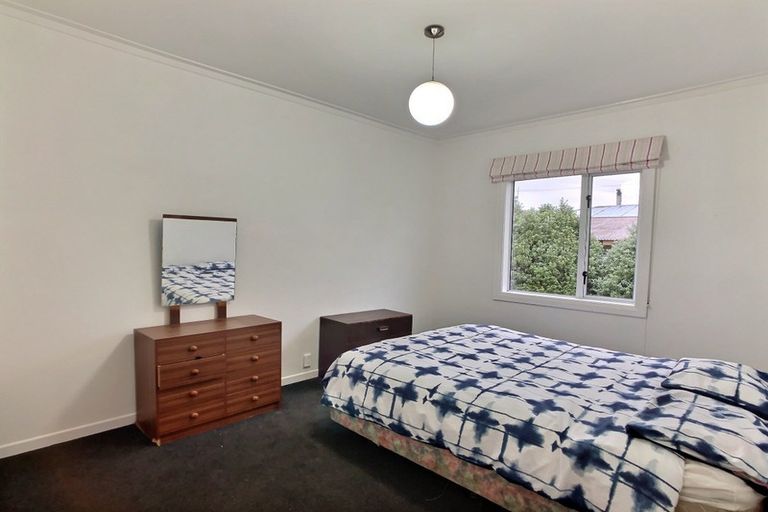 Photo of property in 3 Francis Drake Street, Waipukurau, 4200