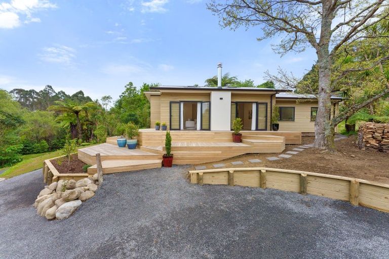 Photo of property in 76 Parenga Road, Hautere, Otaki, 5582