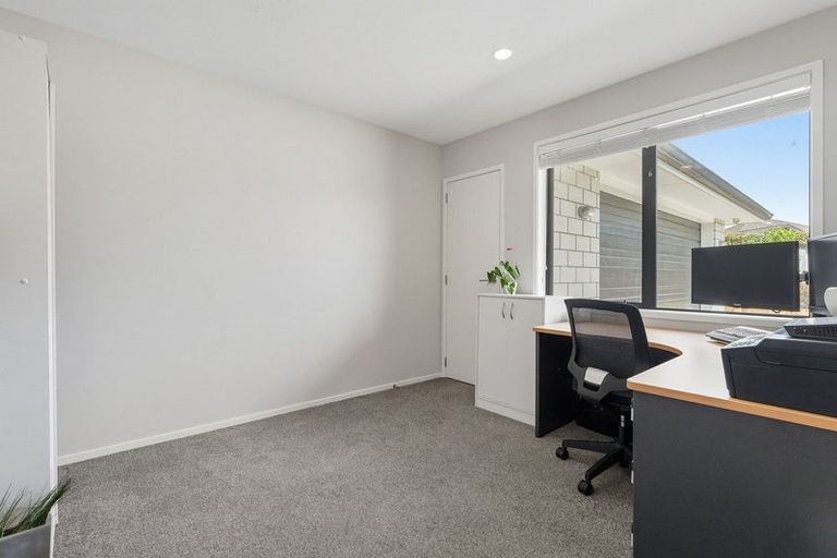 Photo of property in 36 Benmore Crescent, Pyes Pa, Tauranga, 3112