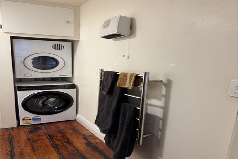 Photo of property in Hannahs Warehouse Apartments, 22/13 Leeds Street, Te Aro, Wellington, 6011