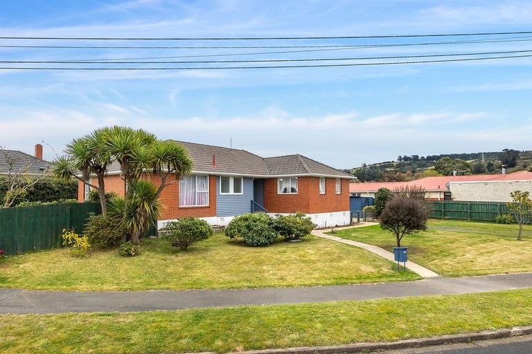 Photo of property in 100 Ashmore Street, Halfway Bush, Dunedin, 9010