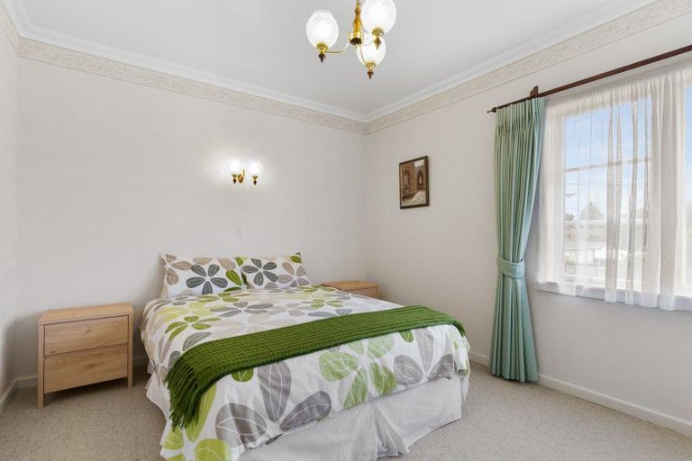 Photo of property in 12 Paisley Street, Levin, 5510