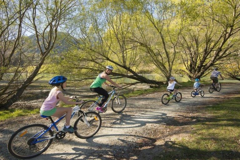 Photo of property in 50 Judge And Jury Drive, Lake Hayes, Queenstown, 9304