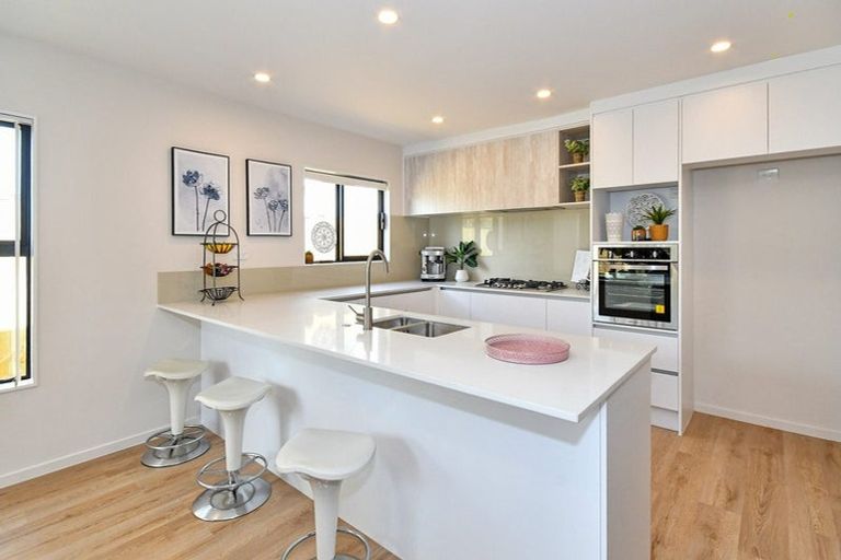 Photo of property in 89a Jellicoe Road, Manurewa, Auckland, 2102