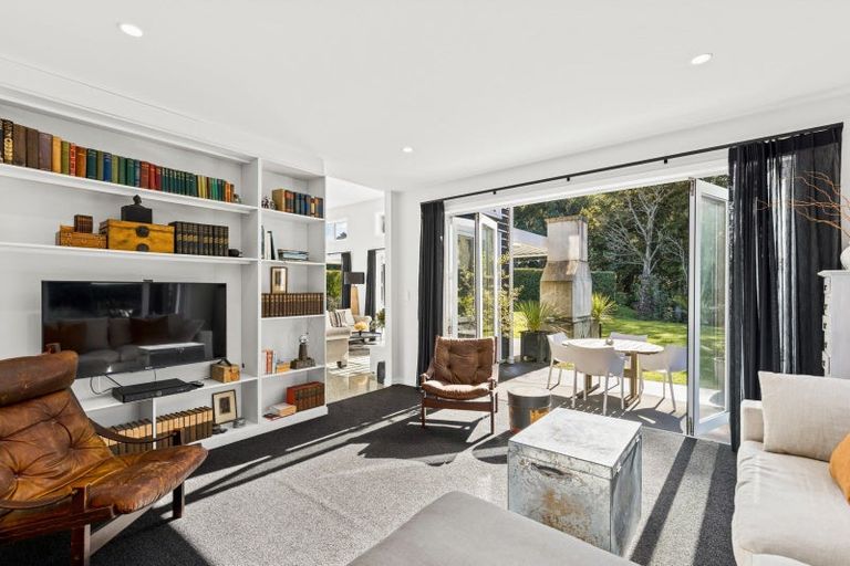 Photo of property in 32 Awanui Crescent, Matakana, 0985