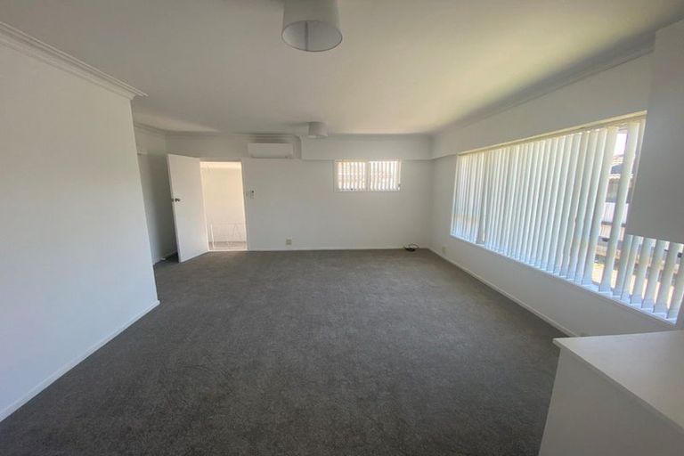 Photo of property in 1/32 Hayward Road, Papatoetoe, Auckland, 2025