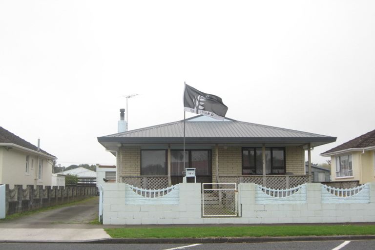 Photo of property in 16a Grey Street, Waitara, 4320