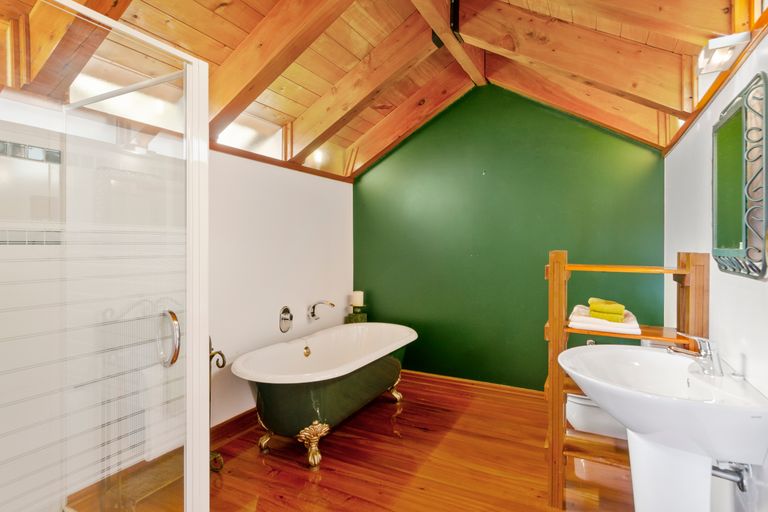Photo of property in 5 Hall Lane, Kaipara Flats, Warkworth, 0981