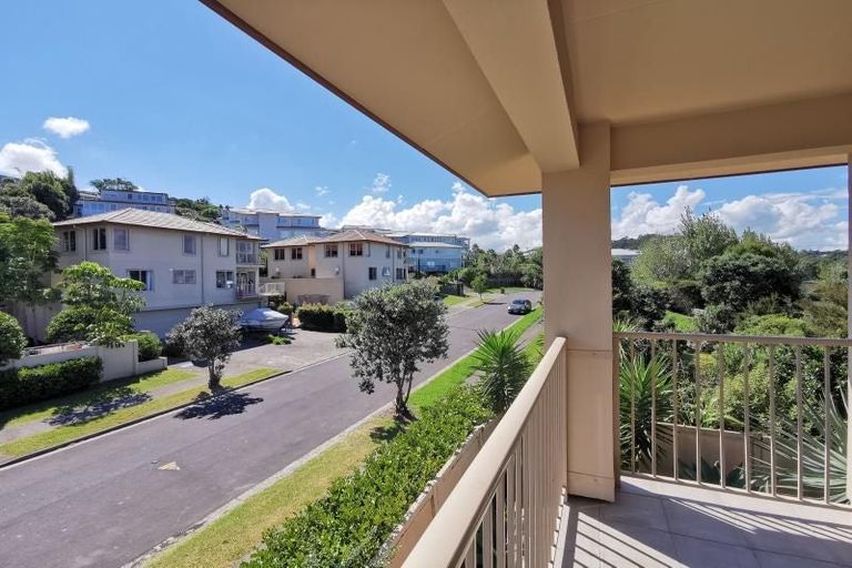 Photo of property in 50 Millennial Way, Orewa, 0931