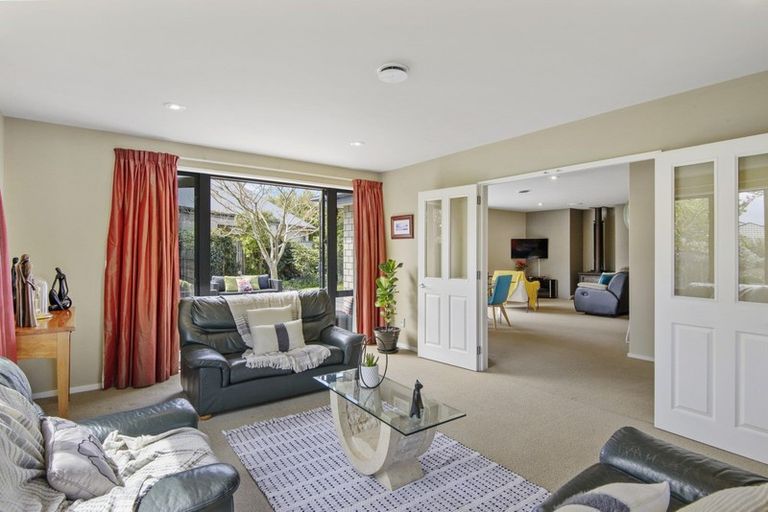 Photo of property in 22 Glenwood Drive, Prebbleton, 7604