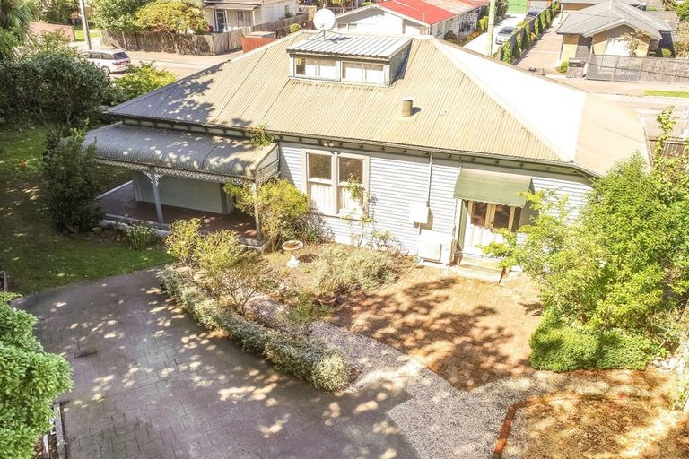 Photo of property in 128 Linwood Avenue, Linwood, Christchurch, 8011