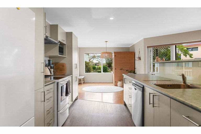 Photo of property in 20 Rimmington Drive, Hamilton Lake, Hamilton, 3204