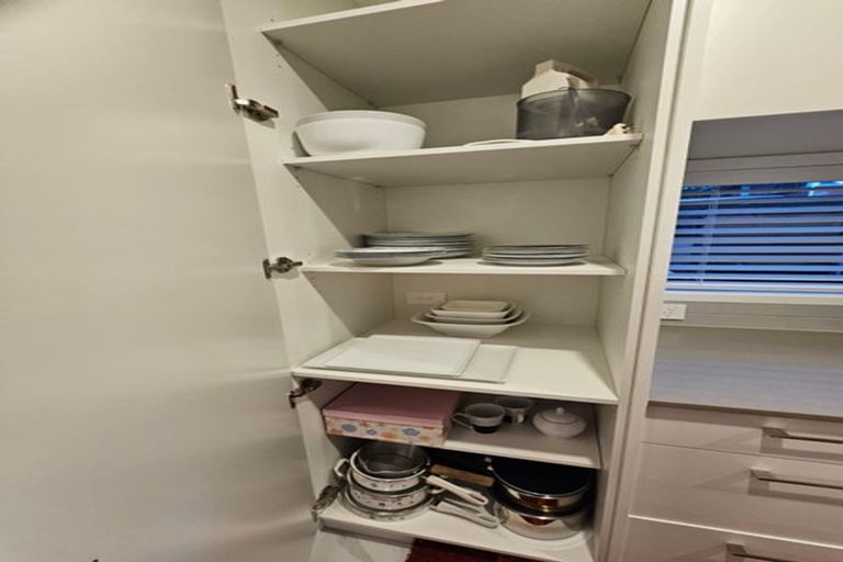 Photo of property in 2/3 Fairdale Place, Birkdale, Auckland, 0626