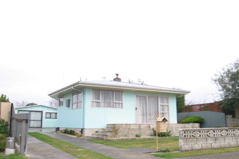 Photo of property in 6 Fife Crescent, Tamatea, Napier, 4112