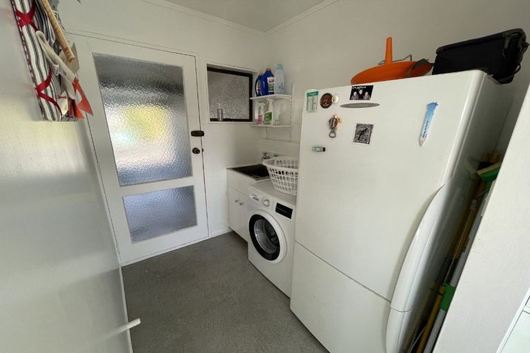 Photo of property in 17b Lynmouth Avenue, Karori, Wellington, 6012