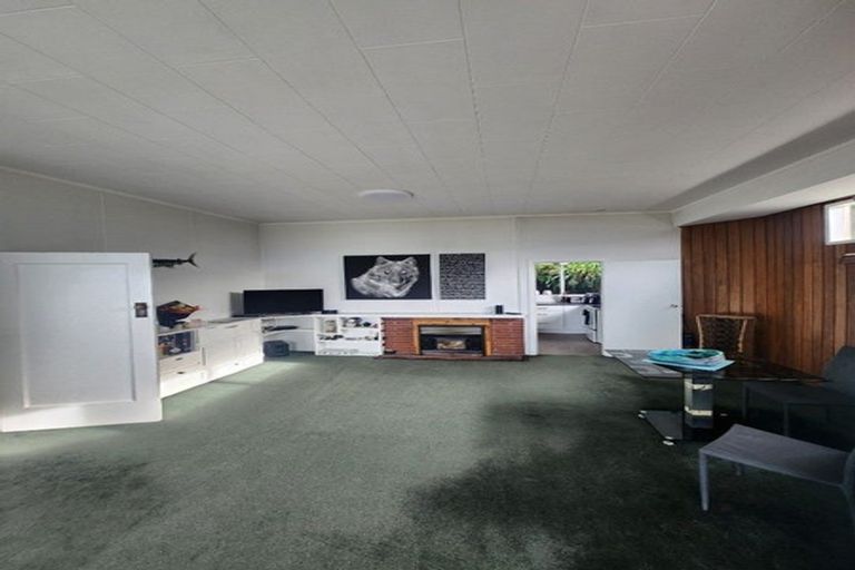 Photo of property in 64 Mitchell Street, Brooklyn, Wellington, 6021