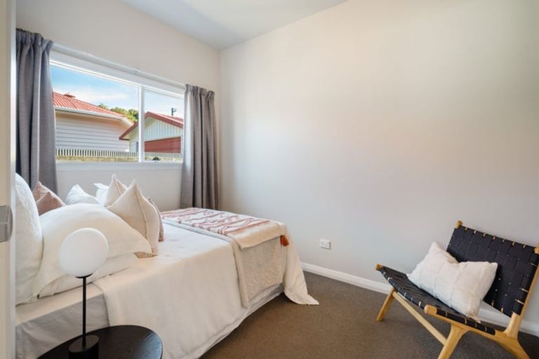 Photo of property in 27 Wades Avenue, Saint Martins, Christchurch, 8022