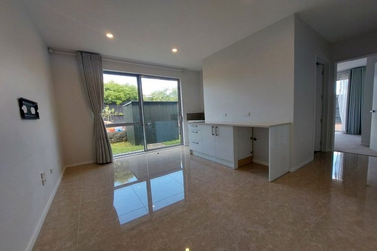 Photo of property in 28 Jelas Drive, Riverhead, 0820