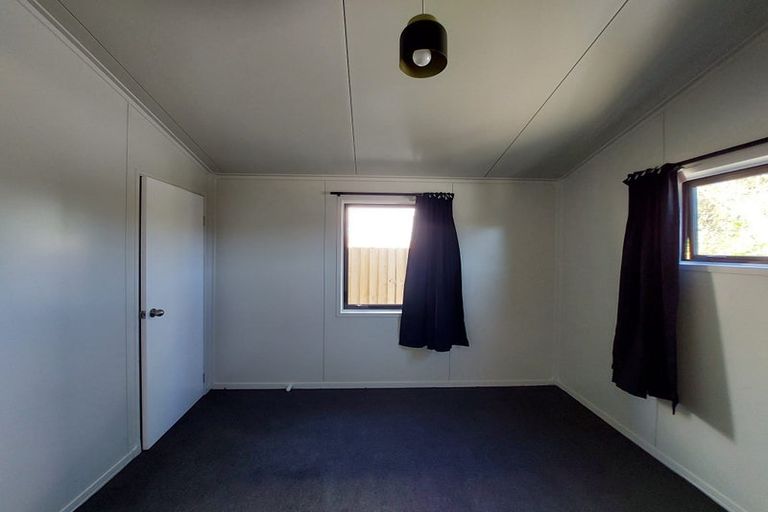 Photo of property in 90 Dimock Street, Titahi Bay, Porirua, 5022