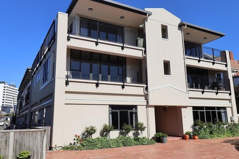 Photo of property in 12/28u Hobson Street, Thorndon, Wellington, 6011