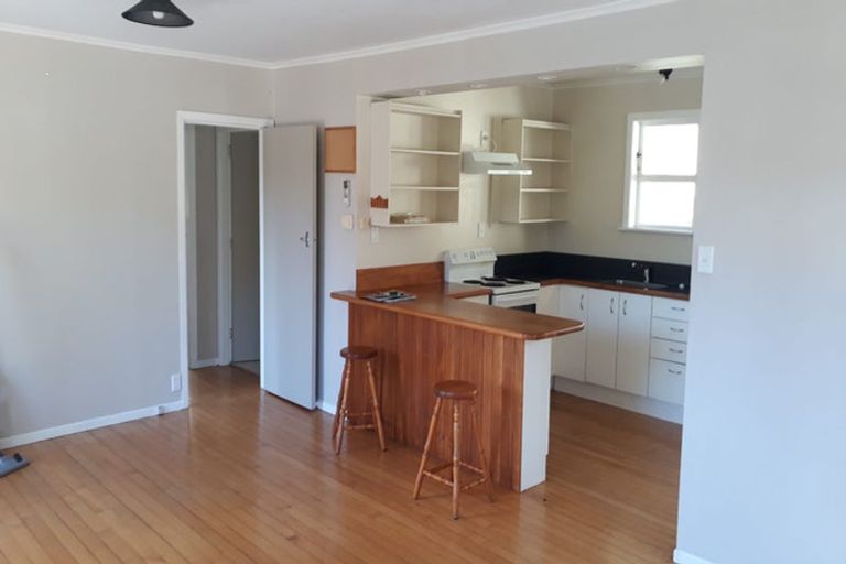 Photo of property in 9 Rimu Road, Raumati Beach, Paraparaumu, 5032