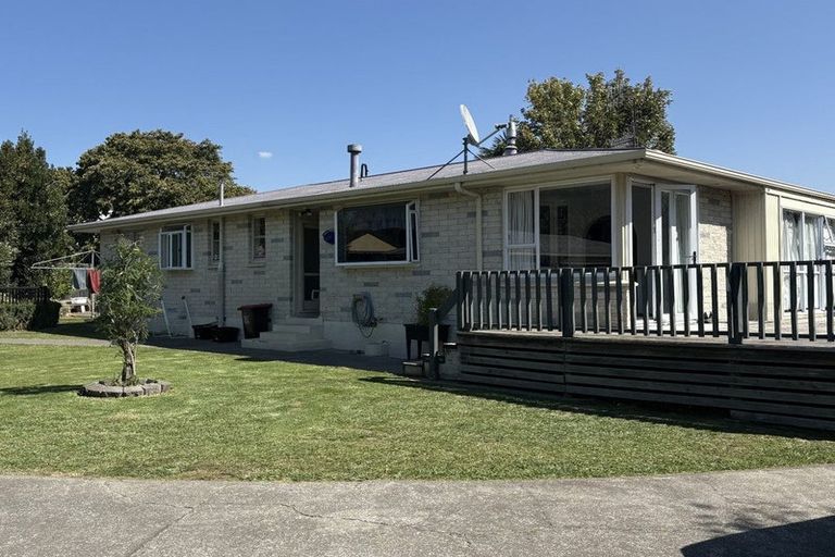 Photo of property in 25 Breadalbane Road, Havelock North, 4130