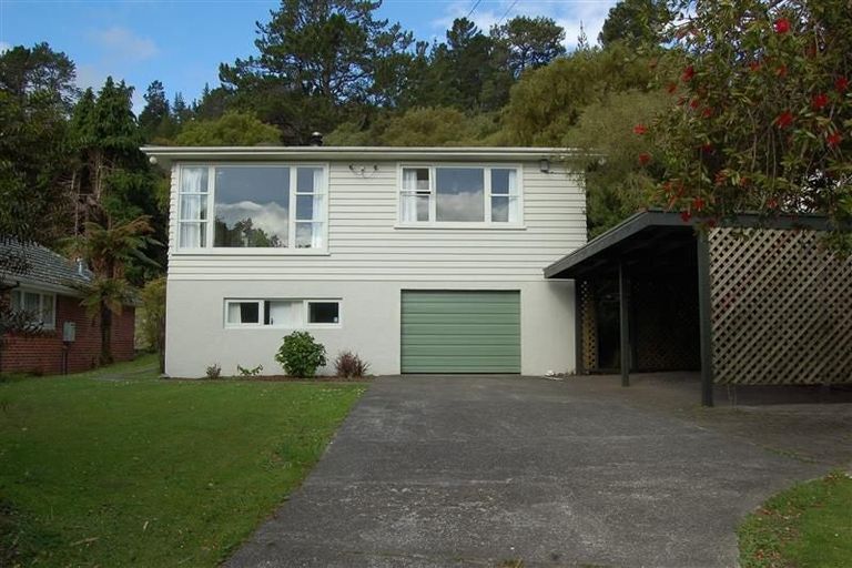 Photo of property in 101 Manuka Street, Stokes Valley, Lower Hutt, 5019