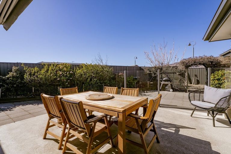 Photo of property in 28 Matthews Crescent, Cromwell, 9310