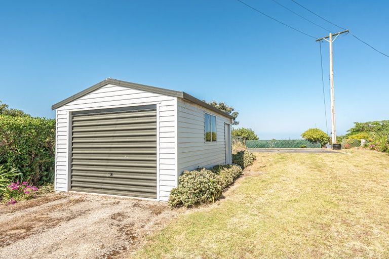 Photo of property in 52 Rapaki Street, Koitiata, Whanganui, 4581