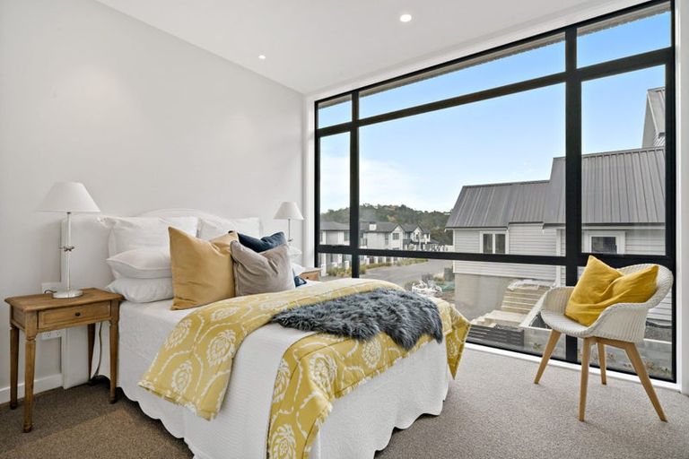 Photo of property in 14 Third Fairway Place, Albany, Auckland, 0632