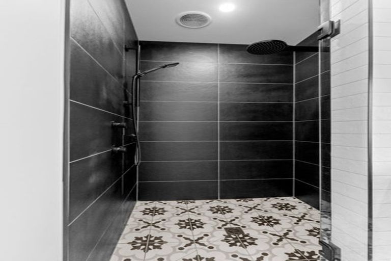 Photo of property in 41 Cyrus Street, Whalers Gate, New Plymouth, 4310