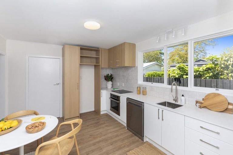 Photo of property in 51a Rayburn Avenue, Papanui, Christchurch, 8053