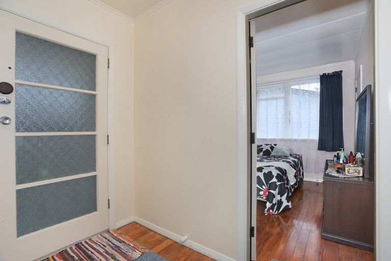 Photo of property in 32 Mill Street, Marton, 4710