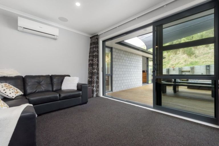 Photo of property in 291 Lakes Boulevard, Pyes Pa, Tauranga, 3112