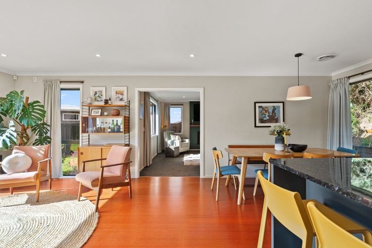 Photo of property in 73 Downing Street, Crofton Downs, Wellington, 6035