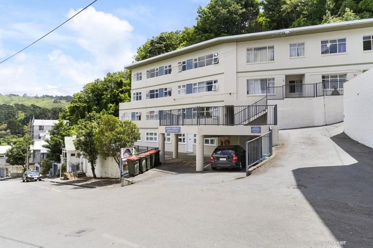 Photo of property in Parkland Flats, 17/51u Adams Terrace, Kelburn, Wellington, 6021