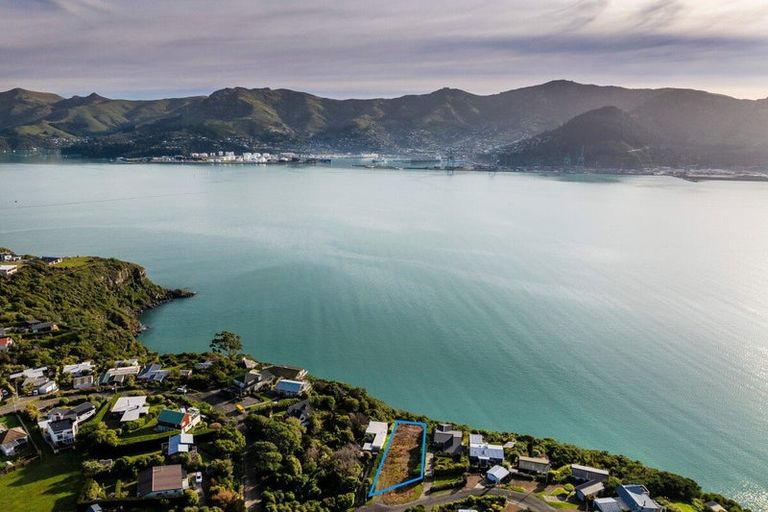 Photo of property in 19 Ranui Crescent, Diamond Harbour,  8971