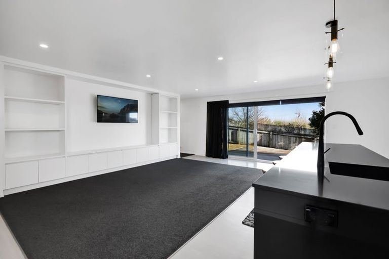 Photo of property in 79a Pohutukawa Place, Bell Block, New Plymouth, 4312
